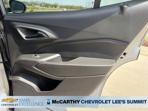 New 2026 Chevrolet Trax RS w/ Sunroof Package image 37