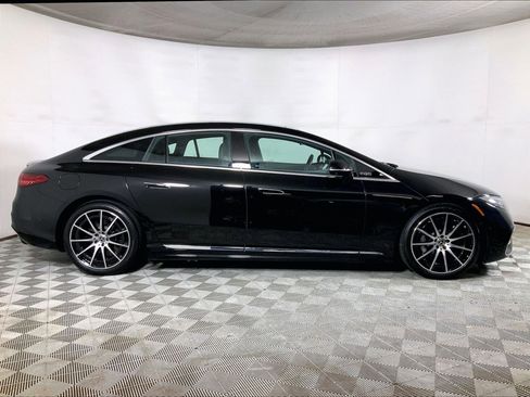 Used 2022 Mercedes-Benz EQS 450+ Sedan image 8