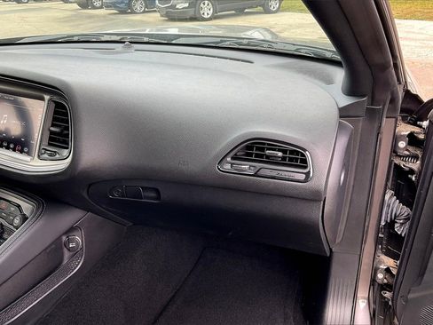 Used 2023 Dodge Challenger GT w/ Performance Handling Group image 16