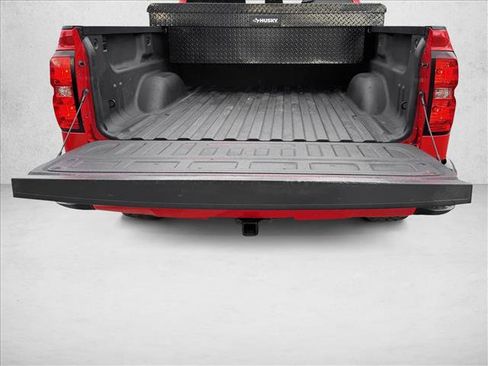 Used 2018 Chevrolet Silverado 1500 LT w/ All Star Edition image 8