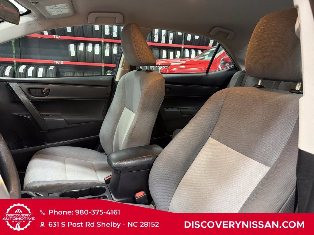 Used 2019 Toyota Corolla L FWD image 13