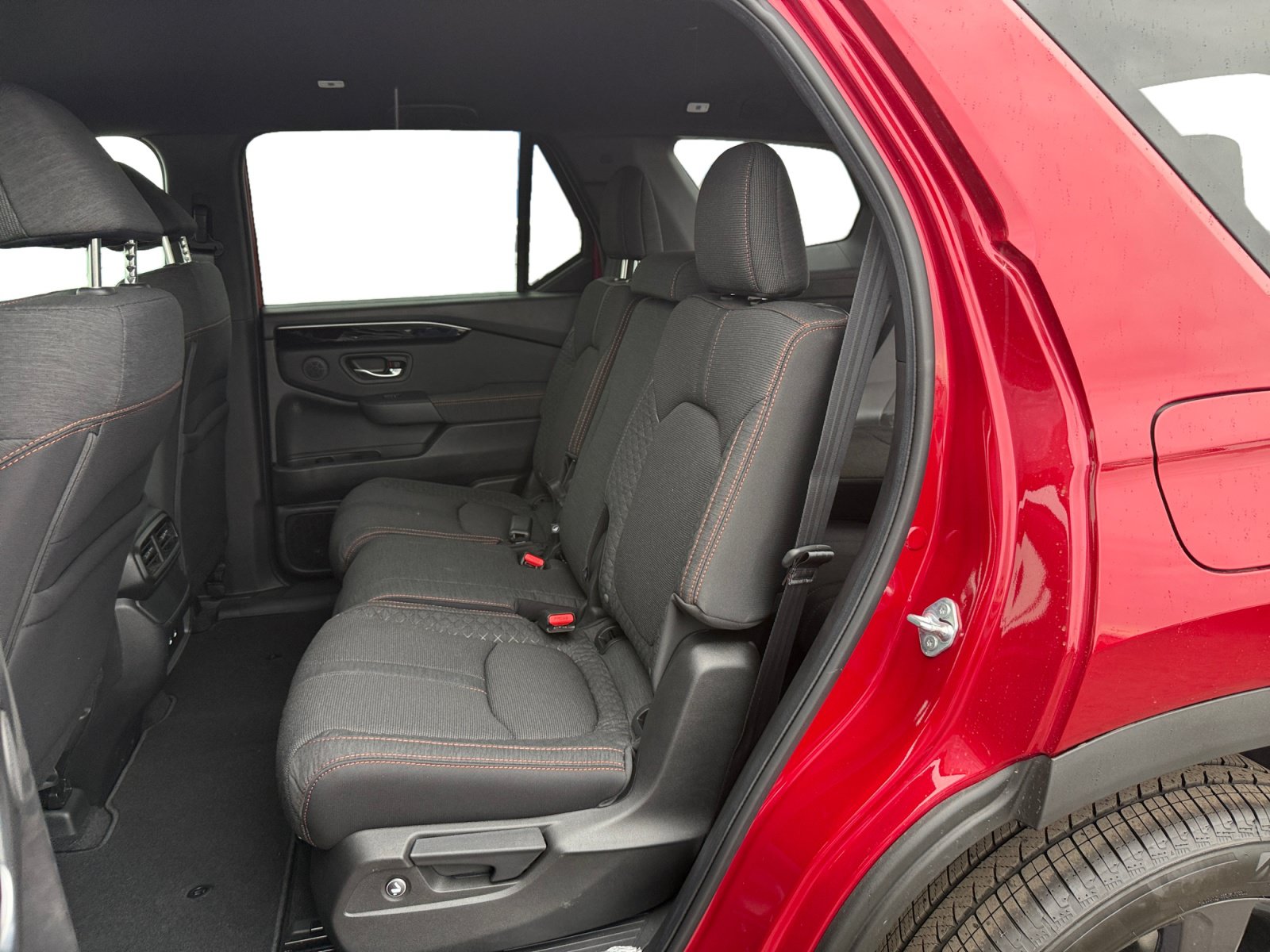 New 2026 Honda Pilot Sport image 16