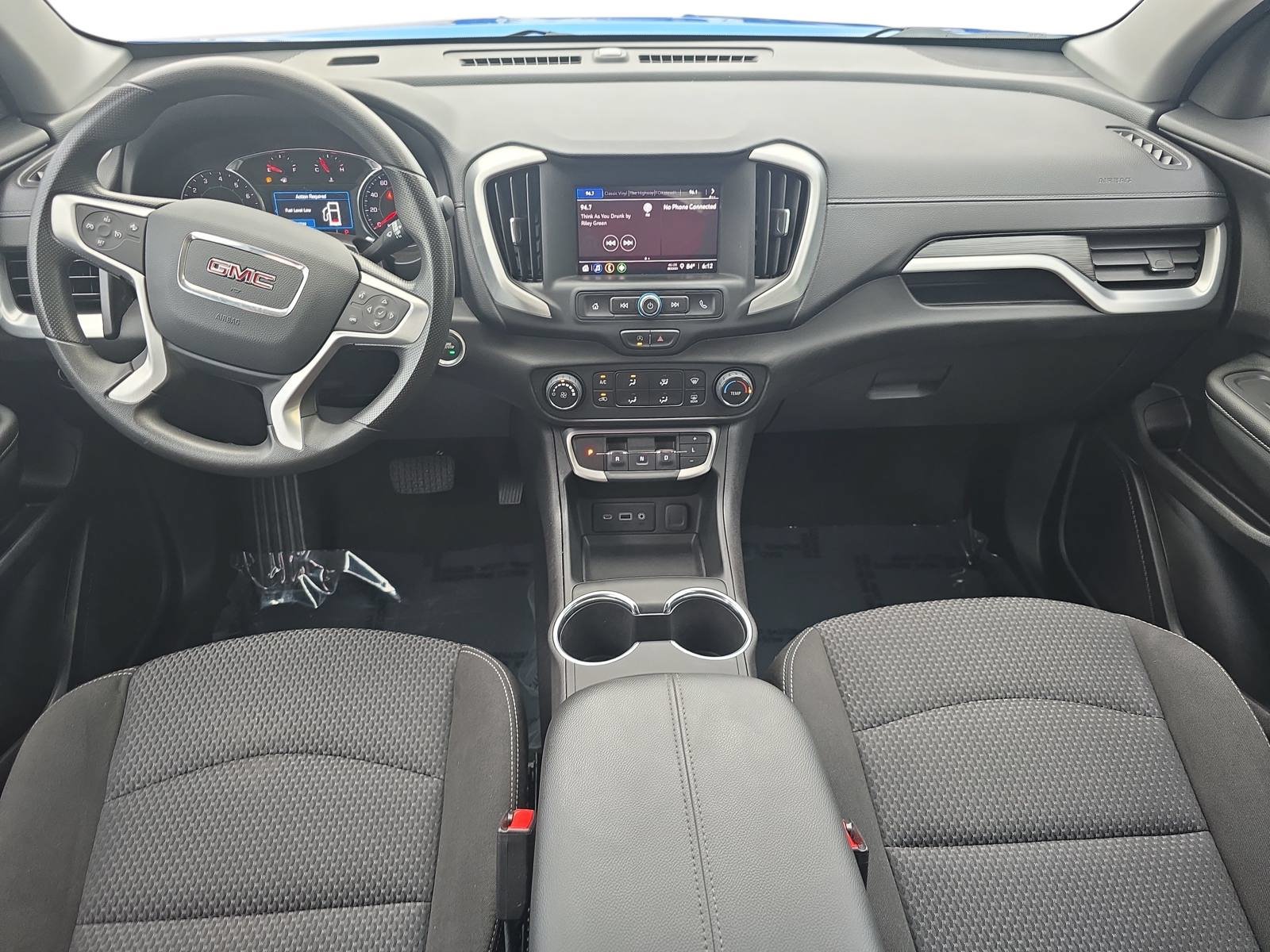 Used 2024 GMC Terrain SLE w/ Elevation Edition FWD image 9