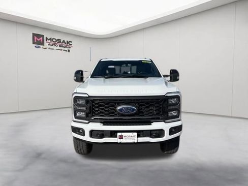 Used 2024 Ford F350 Lariat w/ Sport Appearance Package AWD/4WD image 3