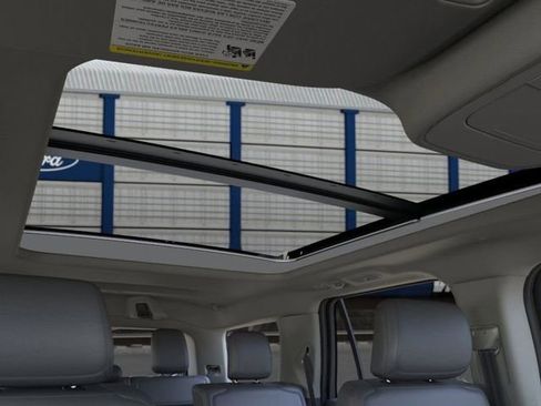 New 2026 Ford Expedition Active image 22