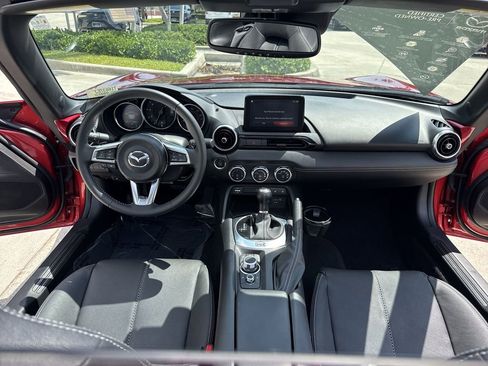 Used 2023 MAZDA MX-5 Miata RF Grand Touring RWD image 33
