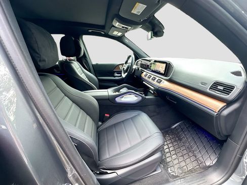 Certified 2026 Mercedes-Benz GLS 580 4MATIC image 31