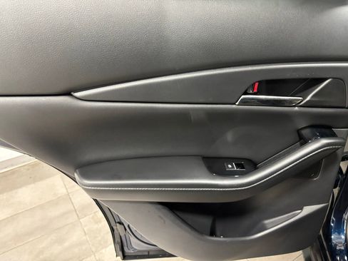 Used 2025 MAZDA CX-30 AWD 2.5 S w/ Preferred Package image 18