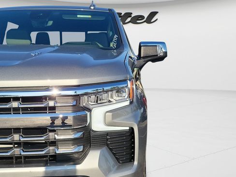 Used 2026 Chevrolet Silverado 1500 LTZ AWD/4WD image 31
