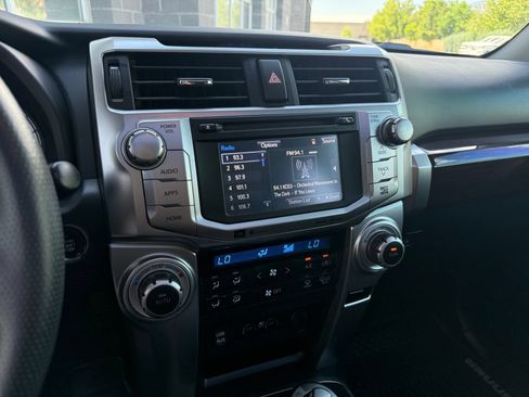Used 2019 Toyota 4Runner Limited AWD/4WD image 26