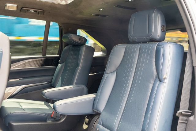 Used 2026 Cadillac Escalade IQ Sport 2 AWD/4WD image 47