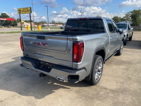 New 2026 GMC Sierra 1500 Denali image 6