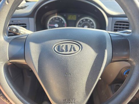 Used 2009 Kia Rio LX FWD image 23