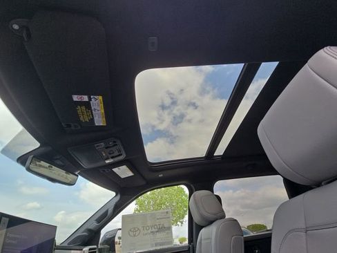 New 2026 Toyota Tundra Limited AWD/4WD image 29