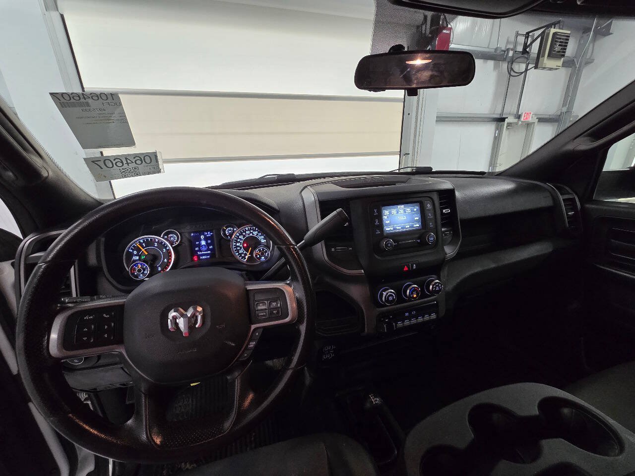 Used 2022 RAM 2500 Tradesman w/ Chrome Appearance Group AWD/4WD image 12