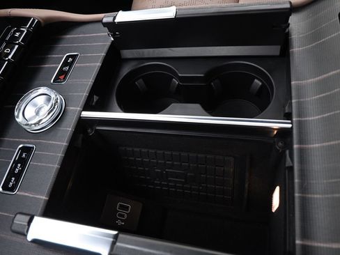 New 2026 Lincoln Navigator L Black Label AWD/4WD image 29