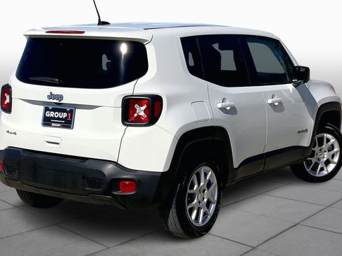 Used 2023 Jeep Renegade Latitude image 13