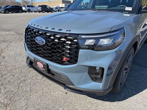 New 2026 Ford Explorer ST AWD/4WD image 8