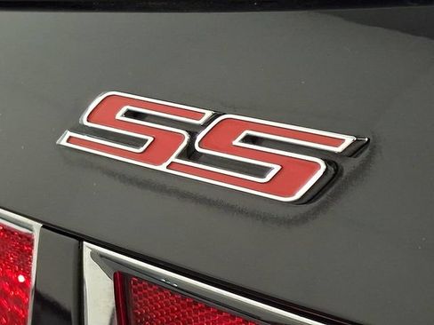 Used 2010 Chevrolet Camaro SS w/ RS Package RWD image 29