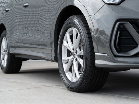 Certified 2022 Audi Q3 2.0T Premium Plus image 29