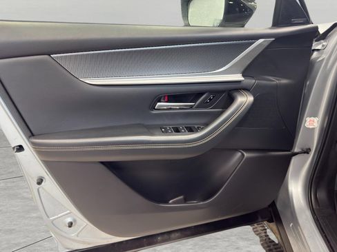 Used 2025 MAZDA CX-90 3.3 Turbo w/ Premium Sport Pkg image 9