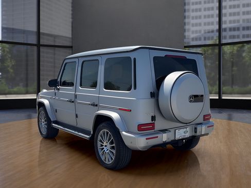 Used 2022 Mercedes-Benz G 550 image 7