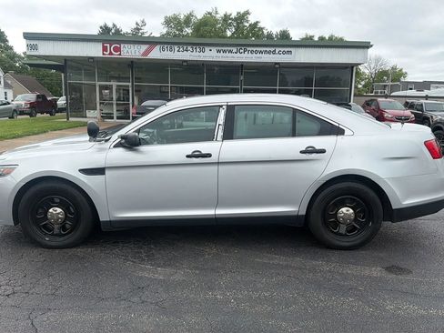 Used 2018 Ford Taurus Police Interceptor FWD image 8
