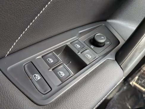 Certified 2024 Volkswagen Tiguan SE R-Line AWD/4WD image 26
