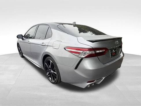 Used 2020 Toyota Camry XSE w/ Navigation Package FWD image 3