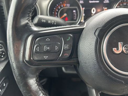 Used 2021 Jeep Wrangler Unlimited Sport image 29