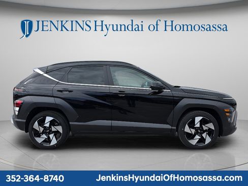 New 2026 Hyundai Kona Limited FWD image 1