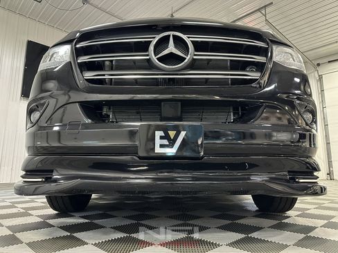 Used 2020 Mercedes-Benz Sprinter 3500 image 8