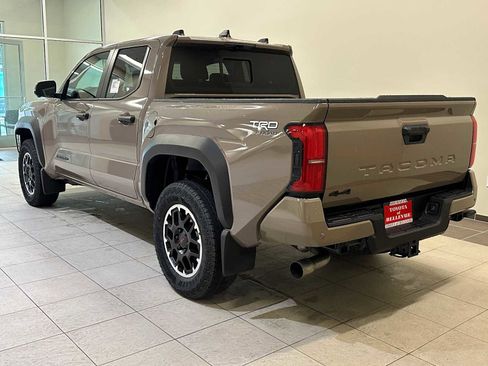 New 2026 Toyota Tacoma TRD Off-Road image 4