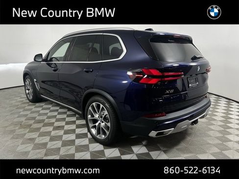 New 2026 BMW X5 xDrive50e image 5