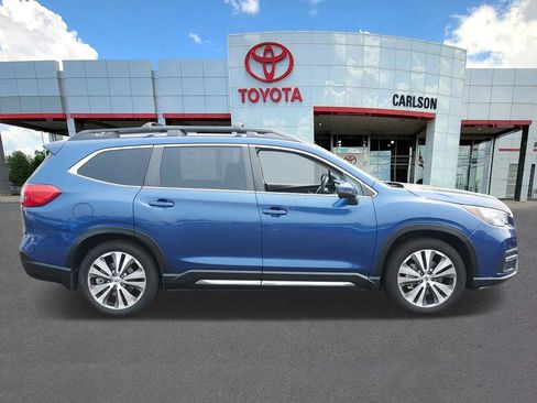 Used 2022 Subaru Ascent Limited w/ Technology Package AWD/4WD image 4