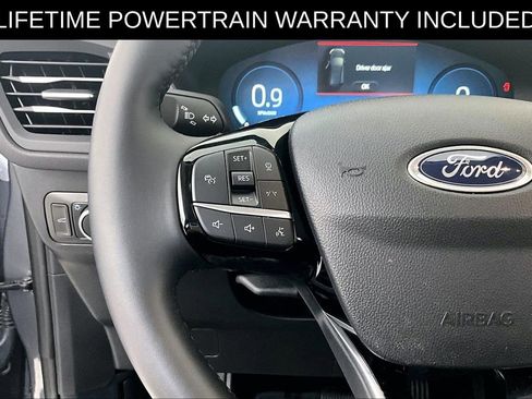 Used 2025 Ford Escape Platinum AWD/4WD image 27