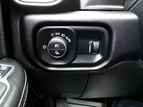 Used 2024 RAM 3500 Big Horn image 20