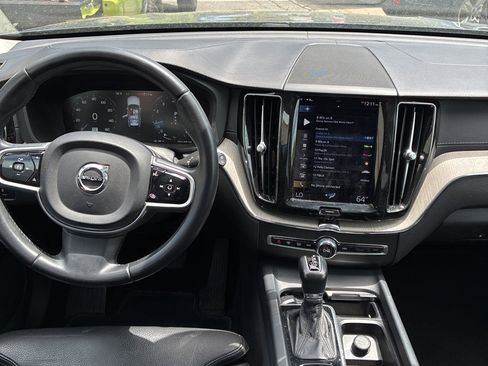 Used 2018 Volvo XC60 T5 Inscription AWD/4WD image 8