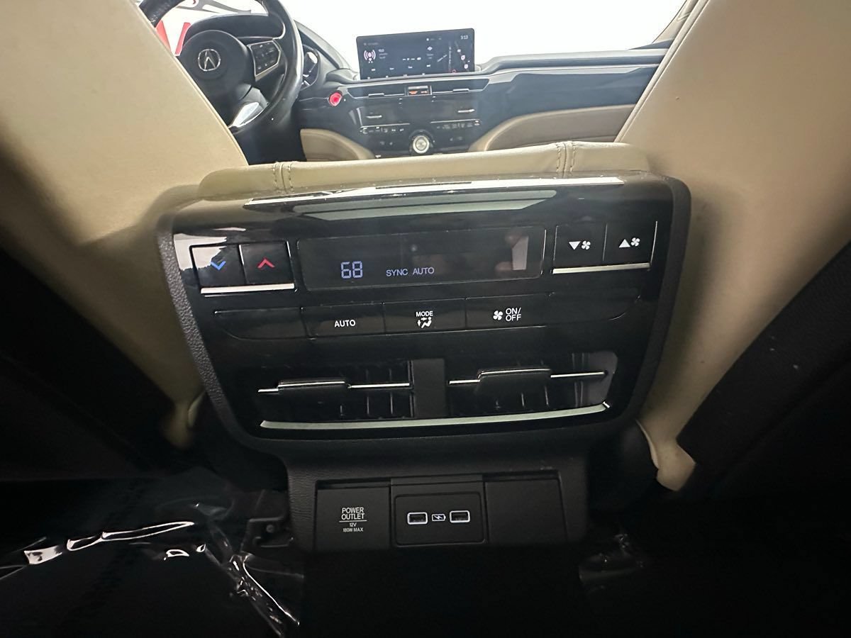 Used 2022 Acura MDX w/ Technology Package AWD/4WD image 32