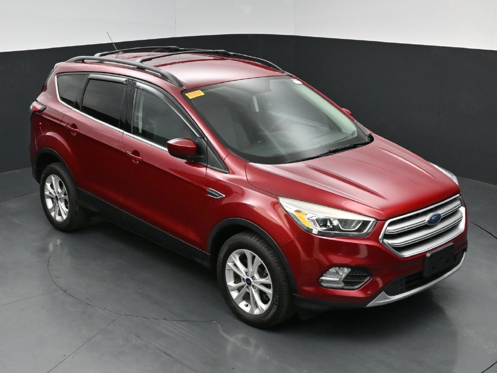 Used 2017 Ford Escape SE w/ Equipment Group 201A AWD/4WD image 27