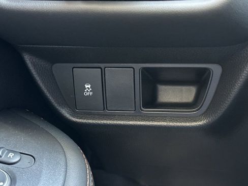 Certified 2026 Honda HR-V Sport image 31