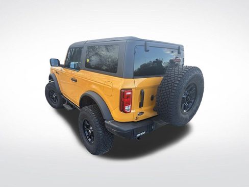 Used 2022 Ford Bronco Black Diamond image 3