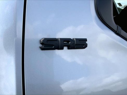 Used 2024 Toyota Tacoma SR5 image 10