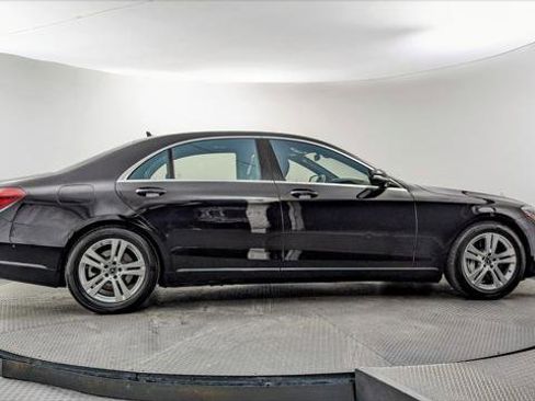 Used 2018 Mercedes-Benz S 450 4MATIC Sedan w/ Premium Package image 9