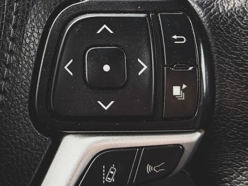 Used 2020 Toyota Sienna XLE AWD/4WD image 12