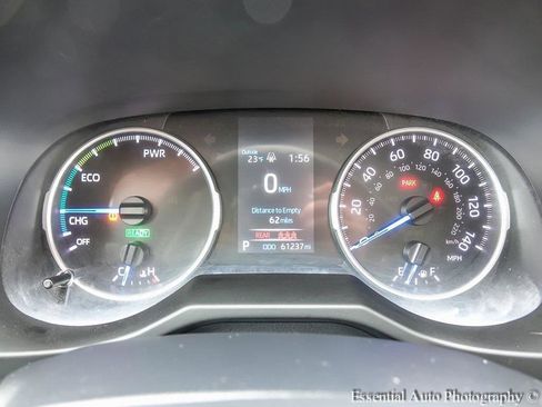 Used 2019 Toyota RAV4 LE image 13