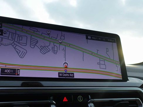 Used 2023 BMW X4 xDrive30i w/ Parking Assistance Package image 22