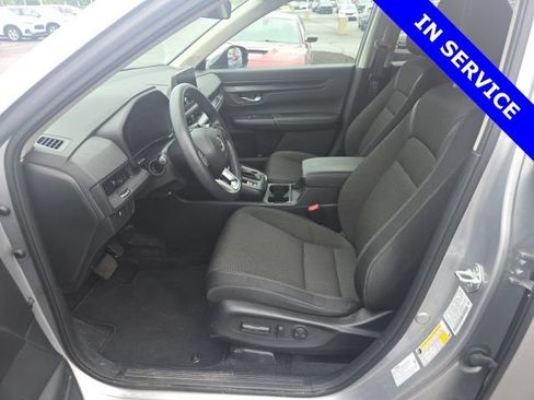 Used 2023 Honda CR-V EX image 9