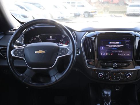Used 2022 Chevrolet Traverse High Country image 25