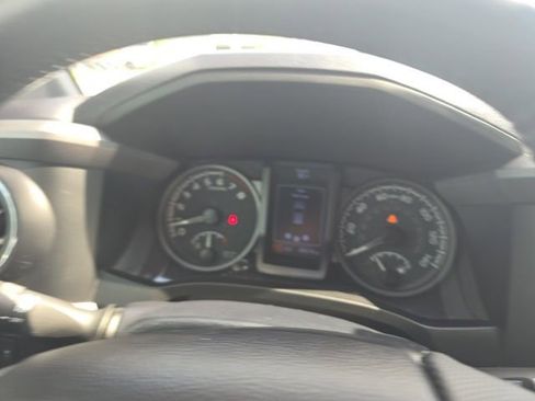 Used 2021 Toyota Tacoma TRD Off-Road w/ Technology Package RWD image 16